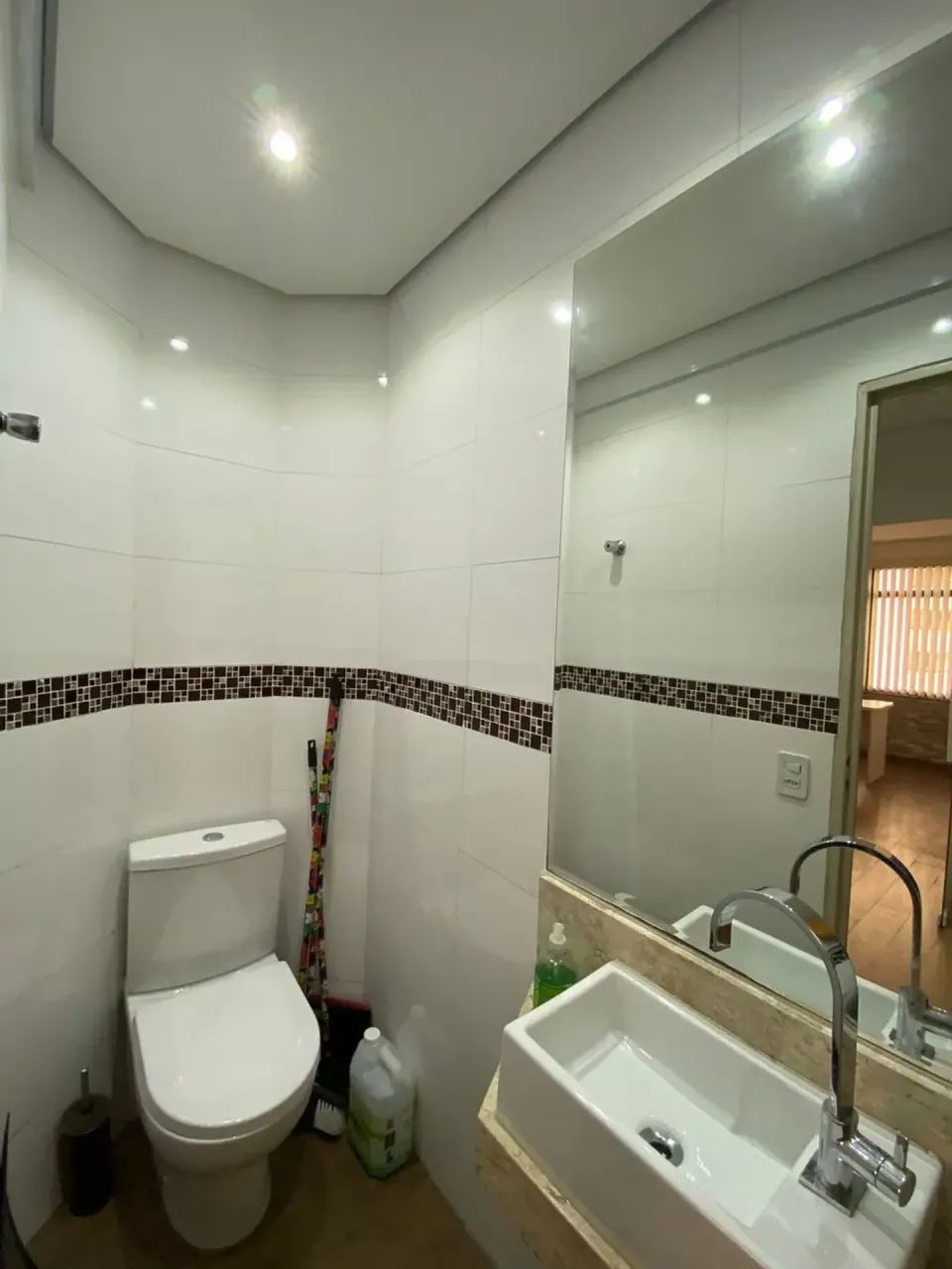 I ANÚNCIO 2  SALA COMERCIAL PARA LOCAÇÃO  LINDA, MODERNA E SUPER BEM LOCALIZADA! - Foto 5