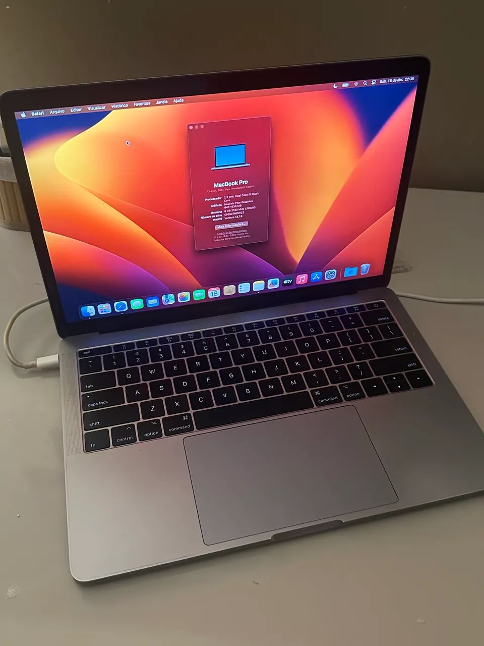 No.13　MacBookPro 13インチ 2017 MacBook Pro (13 polegadas, 2017, quatro portas Thunderbolt 3
