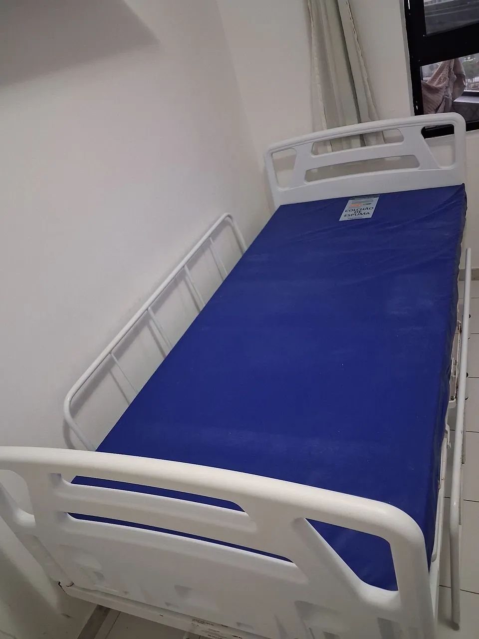 VENDO CAMA HOSPITALAR - Foto 2