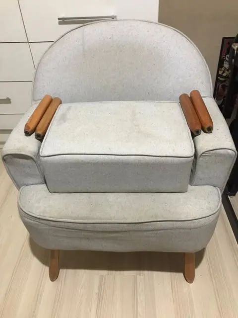 Poltrona de amamentação retrô com puff  - Foto 3