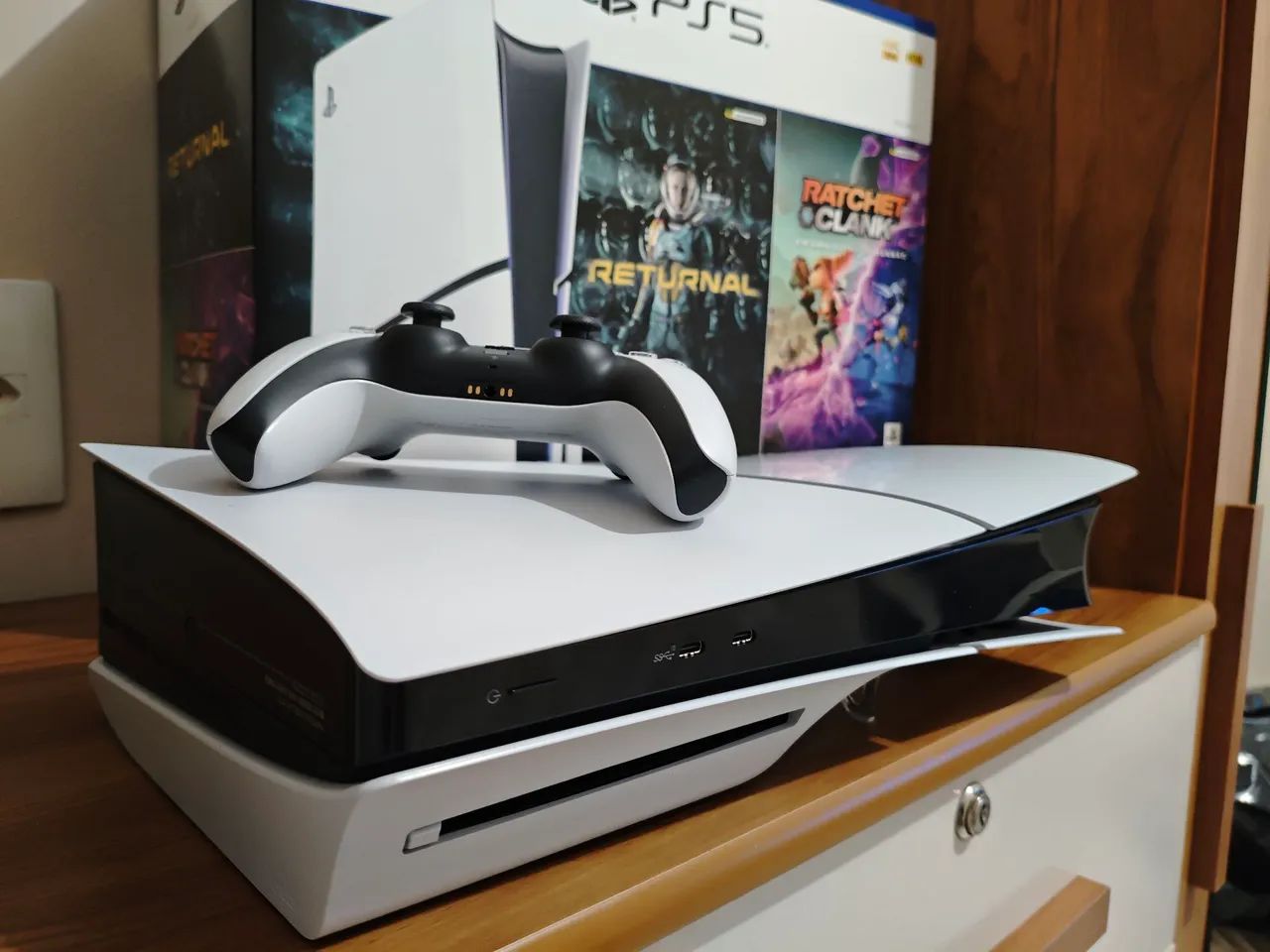PS5 Slim 1TB Mídia Física CD