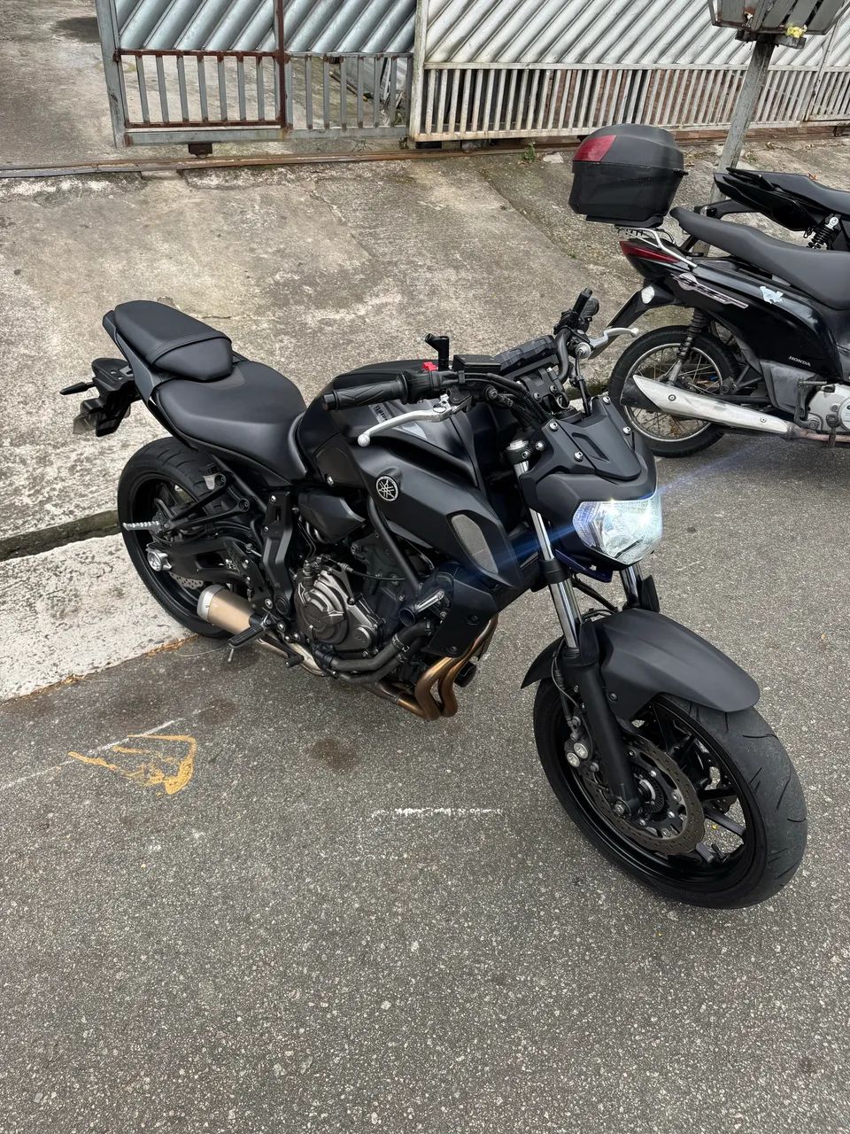 Yamaha mt 07  - Foto 4