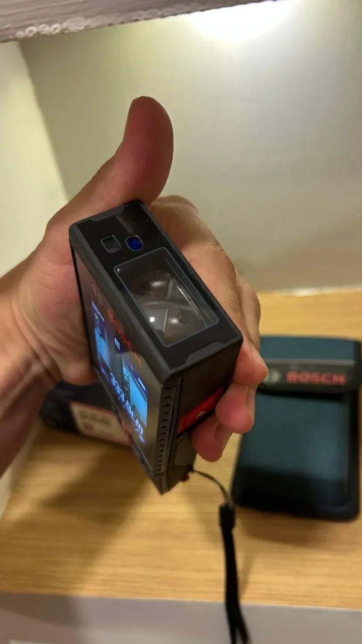 Trena laser Bosch GLM 100-25 C alcance 100m com Bluetooth - Ferramentas ...