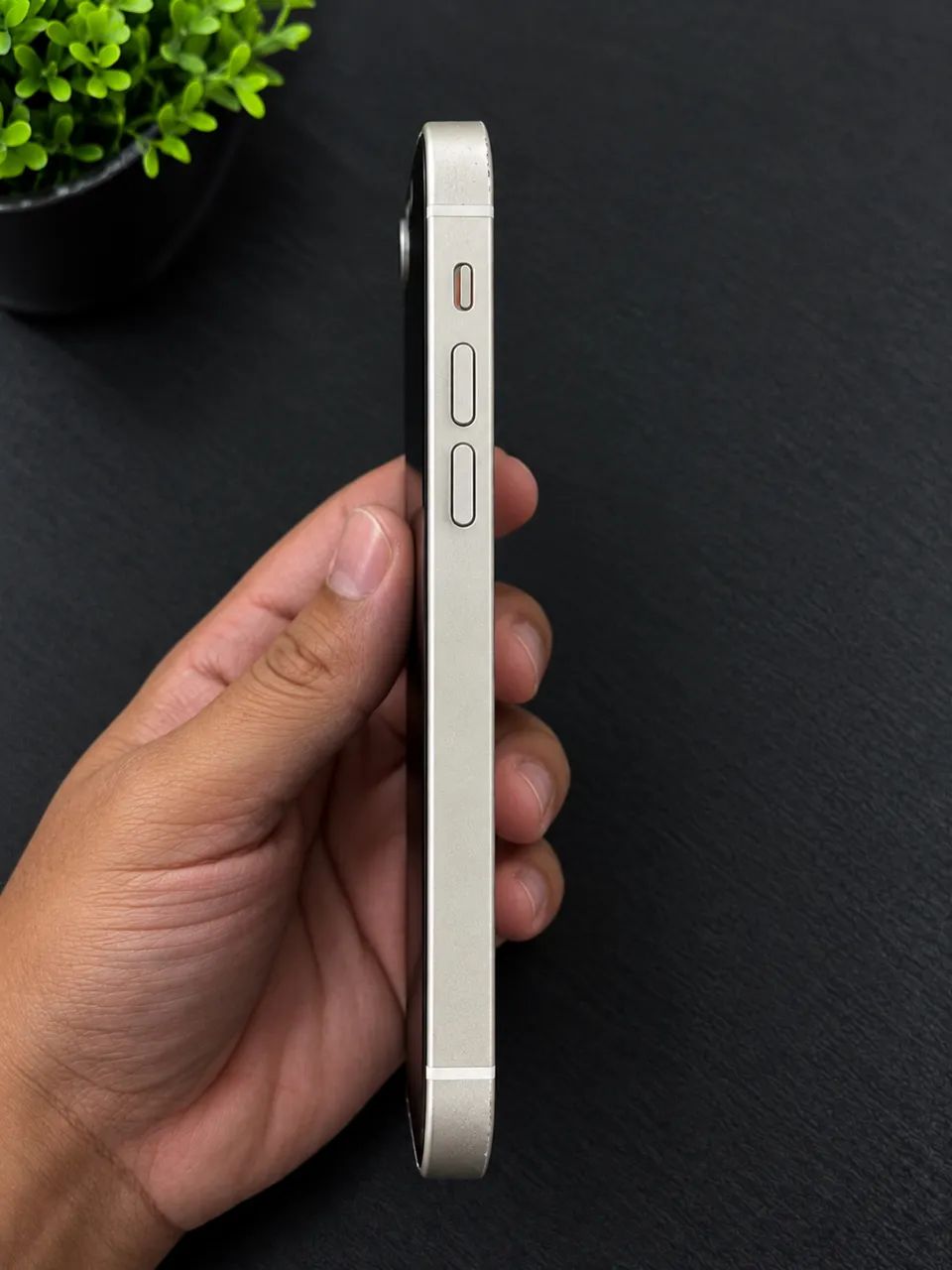 iPhone 13 128GB Branco  - Foto 4