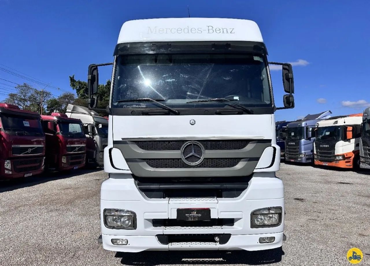 MB AXOR 2544 6X2<br>2019/2019<br>TETO ALTO<br>AUTOMÁTICO - Foto 2