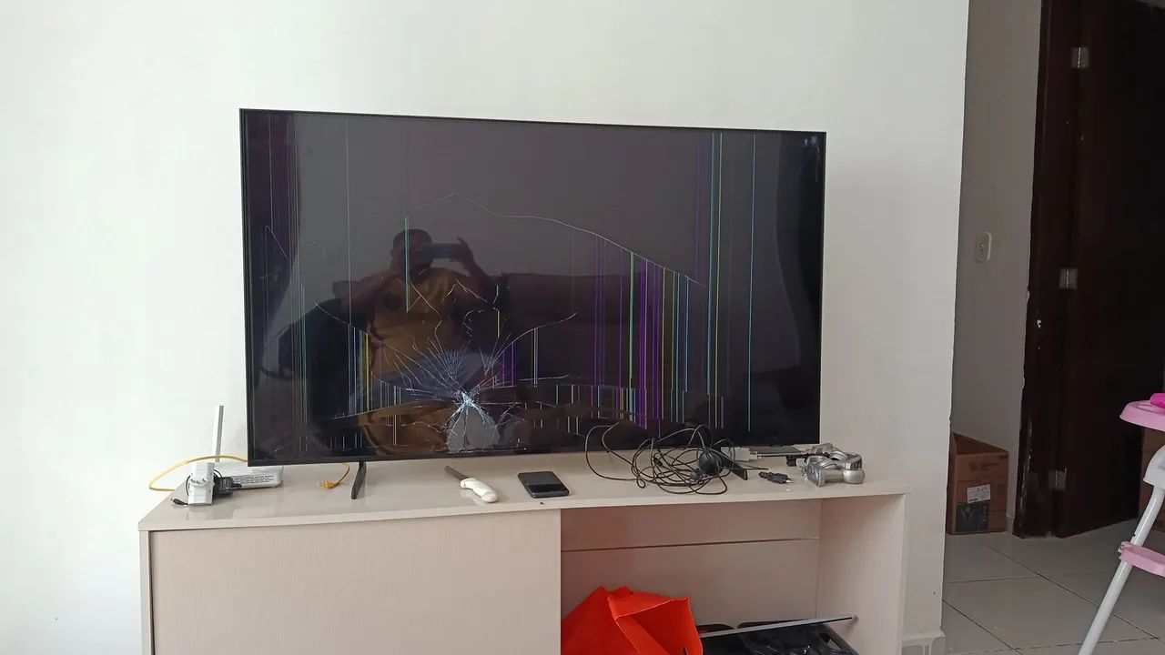 Tv Samsung 55 polegadas com tela quebrada 