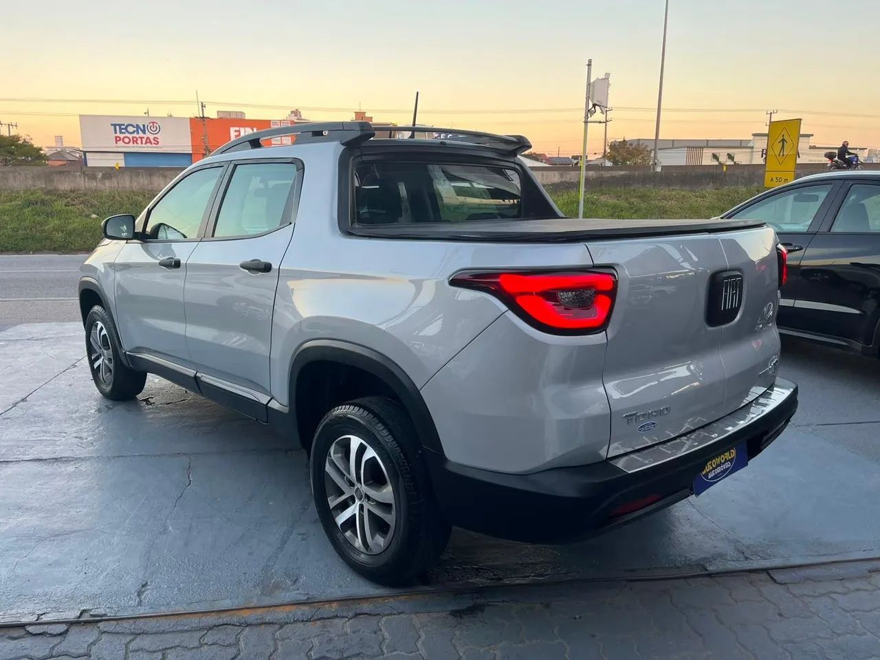 Fiat Toro Freedom 1.8 16V Flex Aut. 2017 - Foto 5