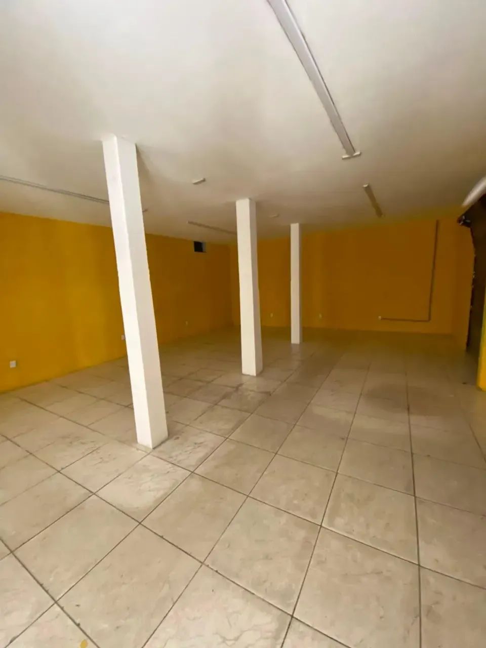 OPORTUNIDADE! ALUGA-SE LOJA COMERCIAL NO BOAÇU - Foto 2