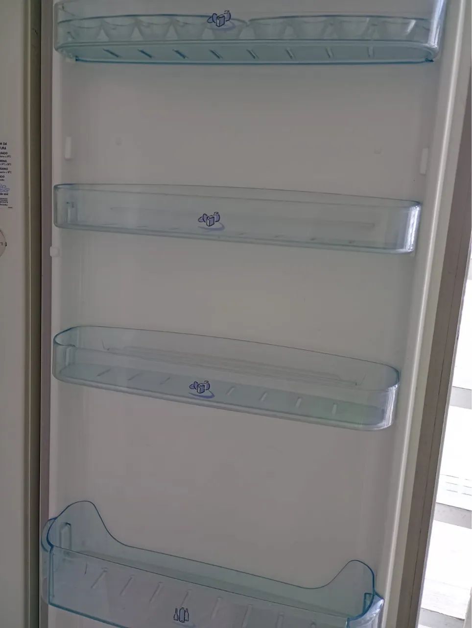 Vendo geladeira Electrolux - Foto 3