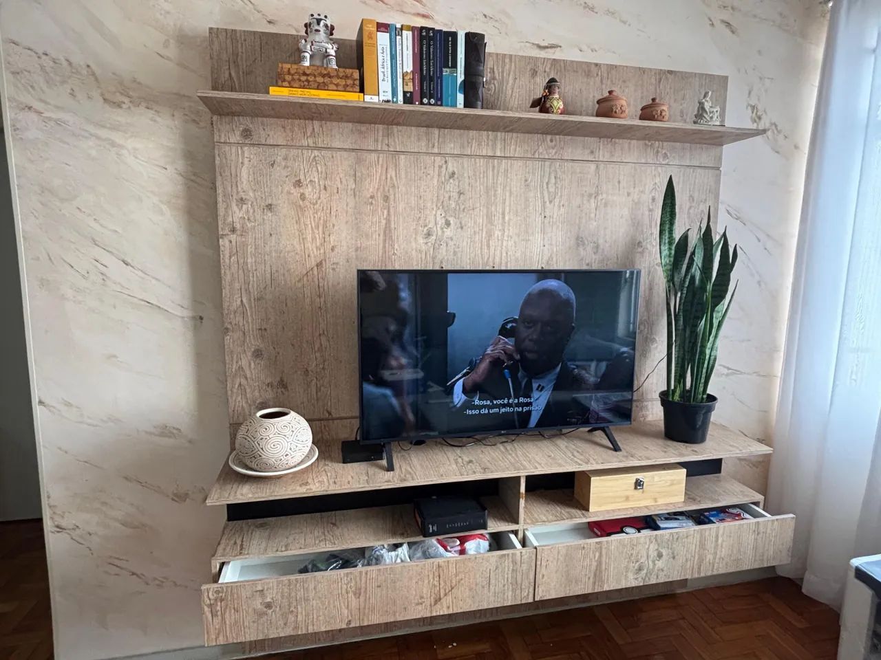Smart TV LG 43? 4K UHD ThinQ AI - Excelente estado - Foto 3