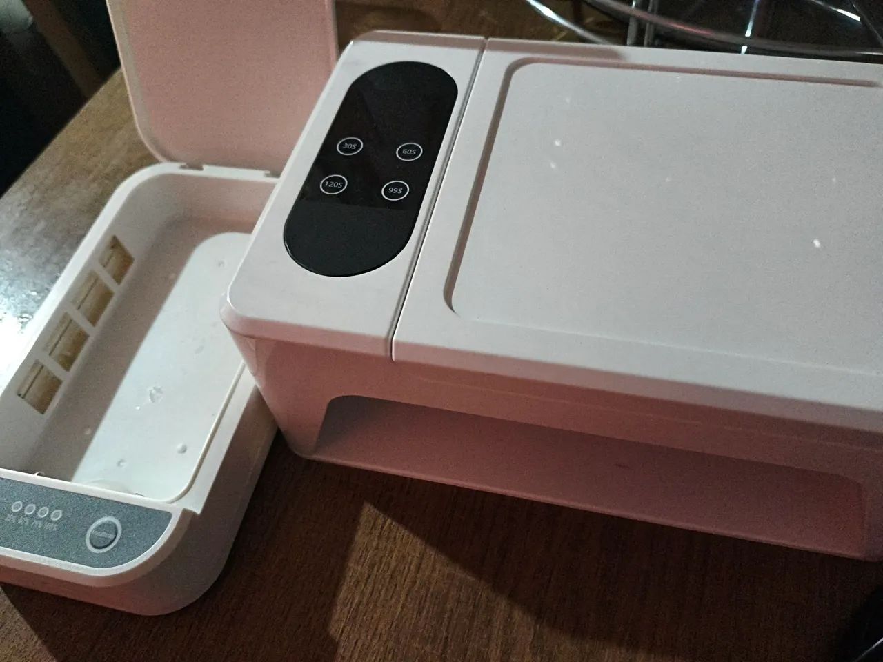 Máquina UV para unha + outra máquina junto 