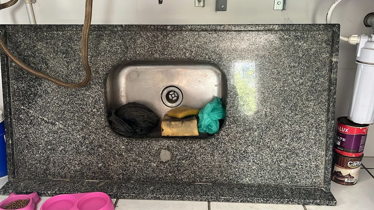 Vendo pia de granito cinza 