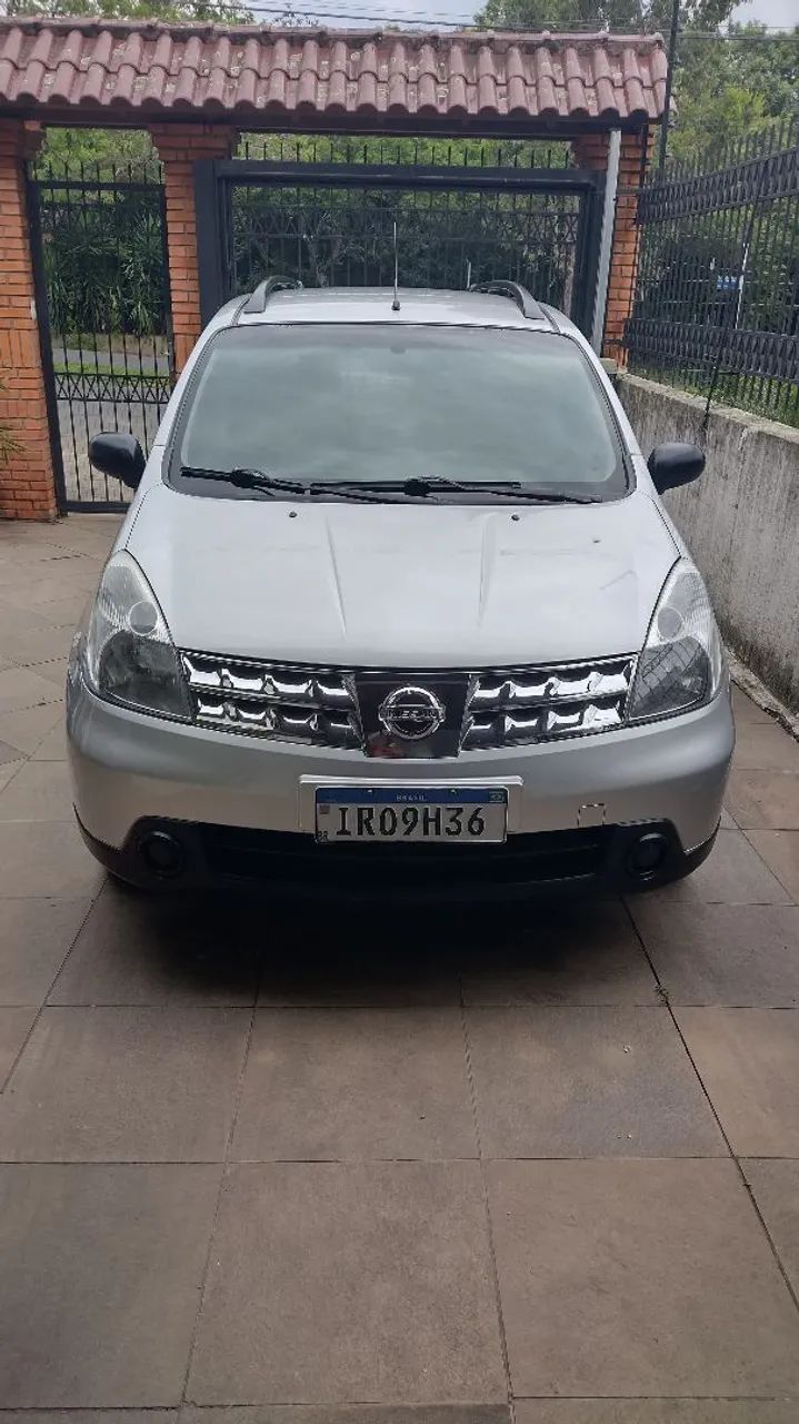 Nissan Livina 2011