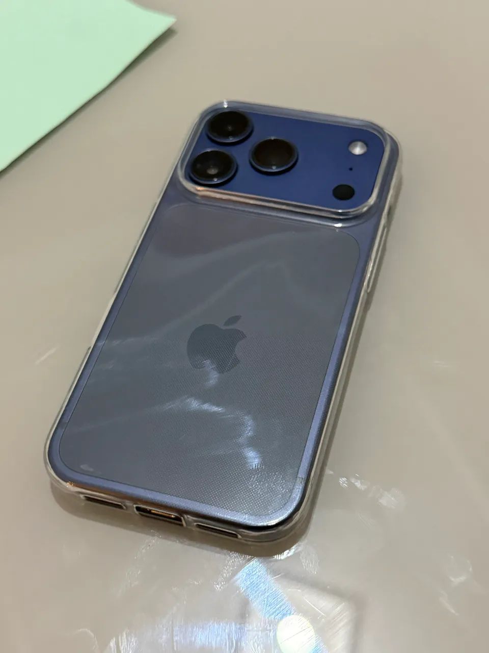 IPHONE 14 PRO NA CARCAÇA 17 PRO - Foto 4