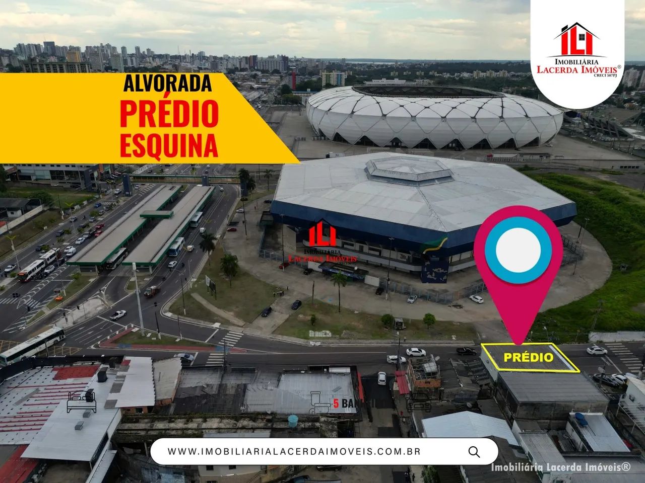 Prédio de esquina com térreo + 2 pavimento ao lado da Arena da Amazônia