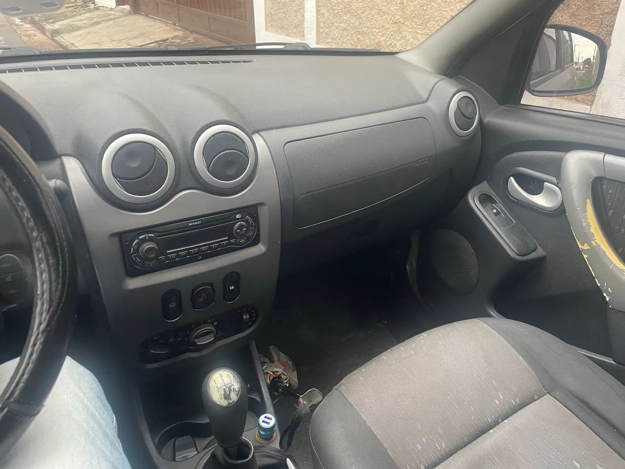 Renault Logan Expression Hi-flex 1.6 8V 4P 2011 - Foto 4