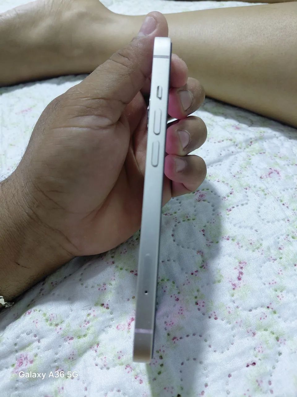  Vende-se iPhone13 - Foto 2