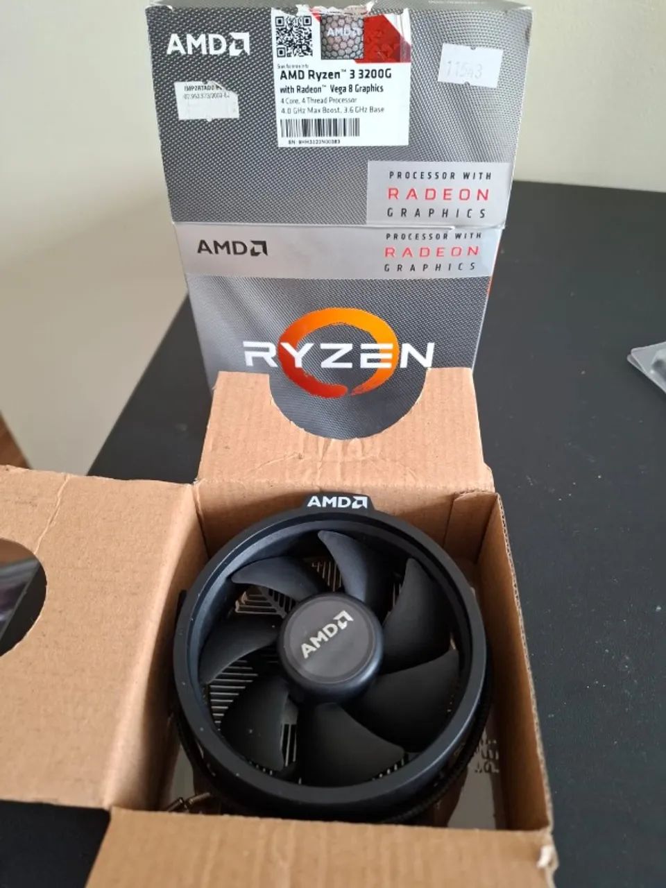 Ryzen 3 3200G + Cooler Box Original + Caixa / Funcionando Perfeitamente - Foto 3