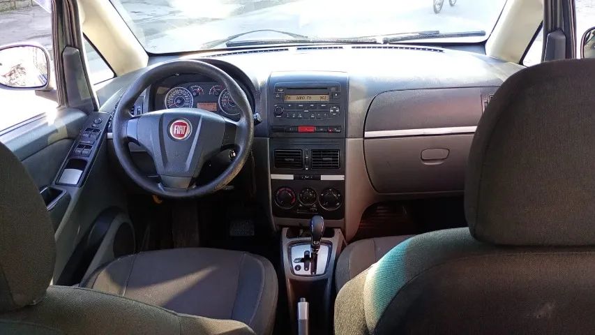 Fiat Idea Essence Dualogic 1.6 Flex 16V 5P 2011 - Foto 3