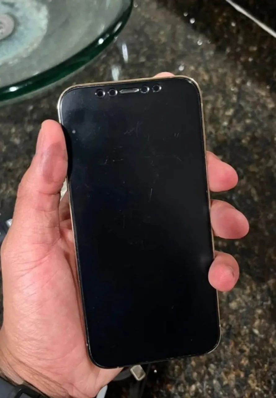 Iphone 12 pro max gold  - Foto 4