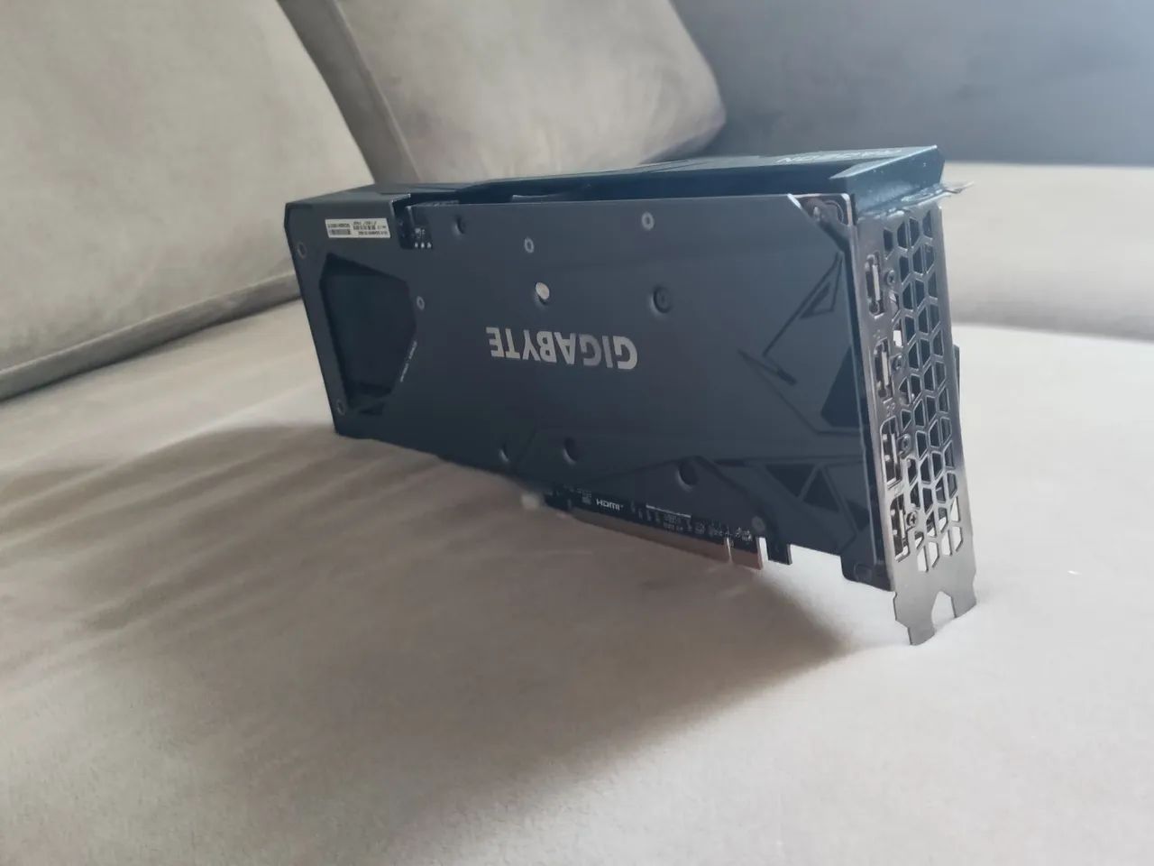 Rx7600 gigabyte triple fun 6 meses de uso  - Foto 3