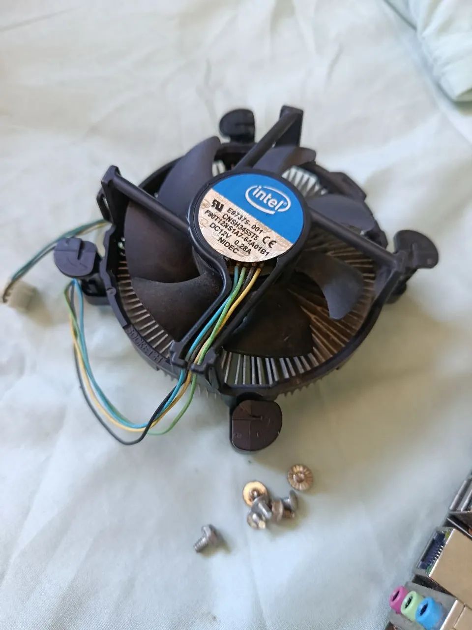 Placa mãe GA-H55M-S2HP e Intel i3 - Foto 3