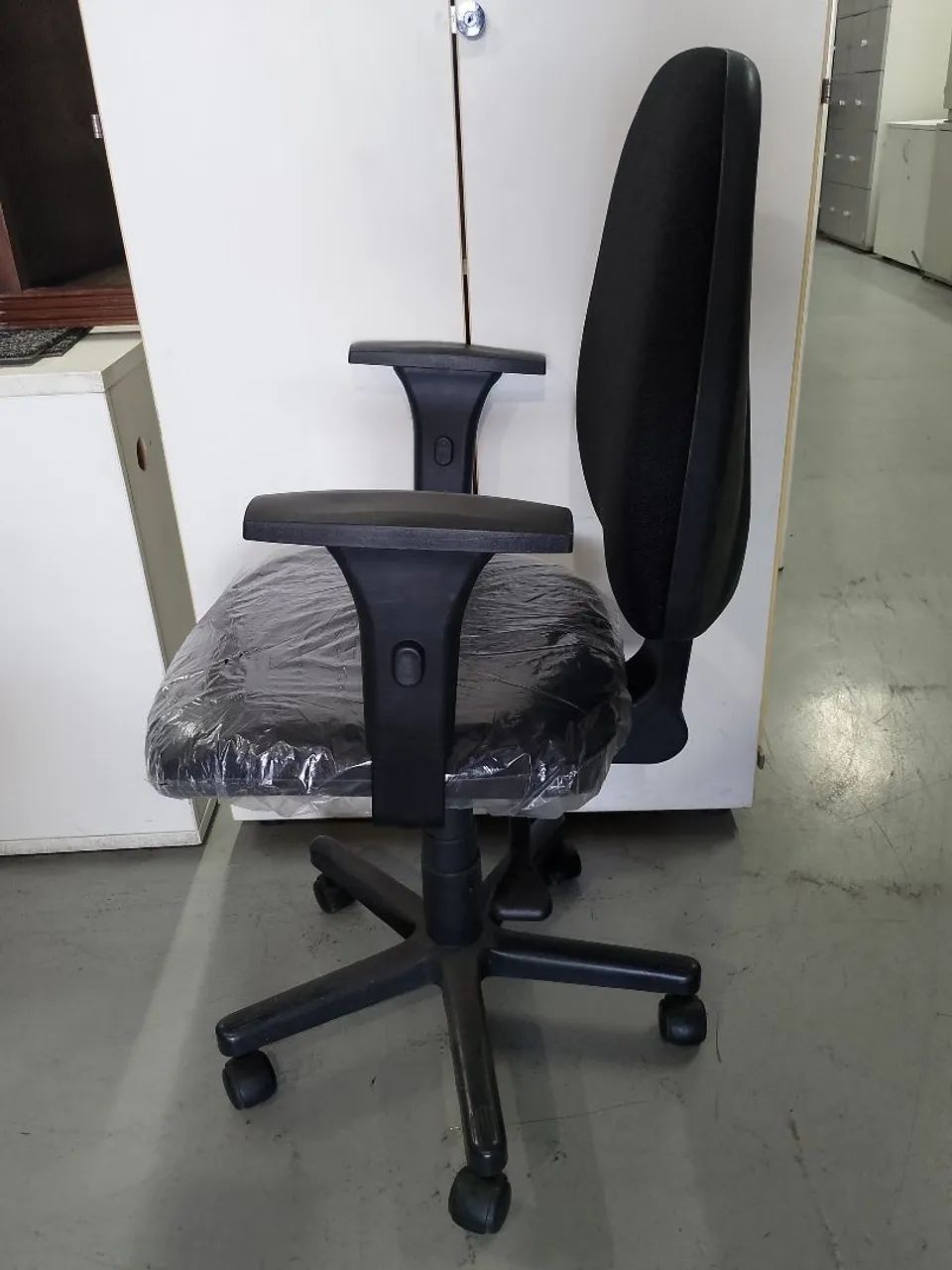 Cadeira Flexform Presidente Para Escritório  - Foto 2