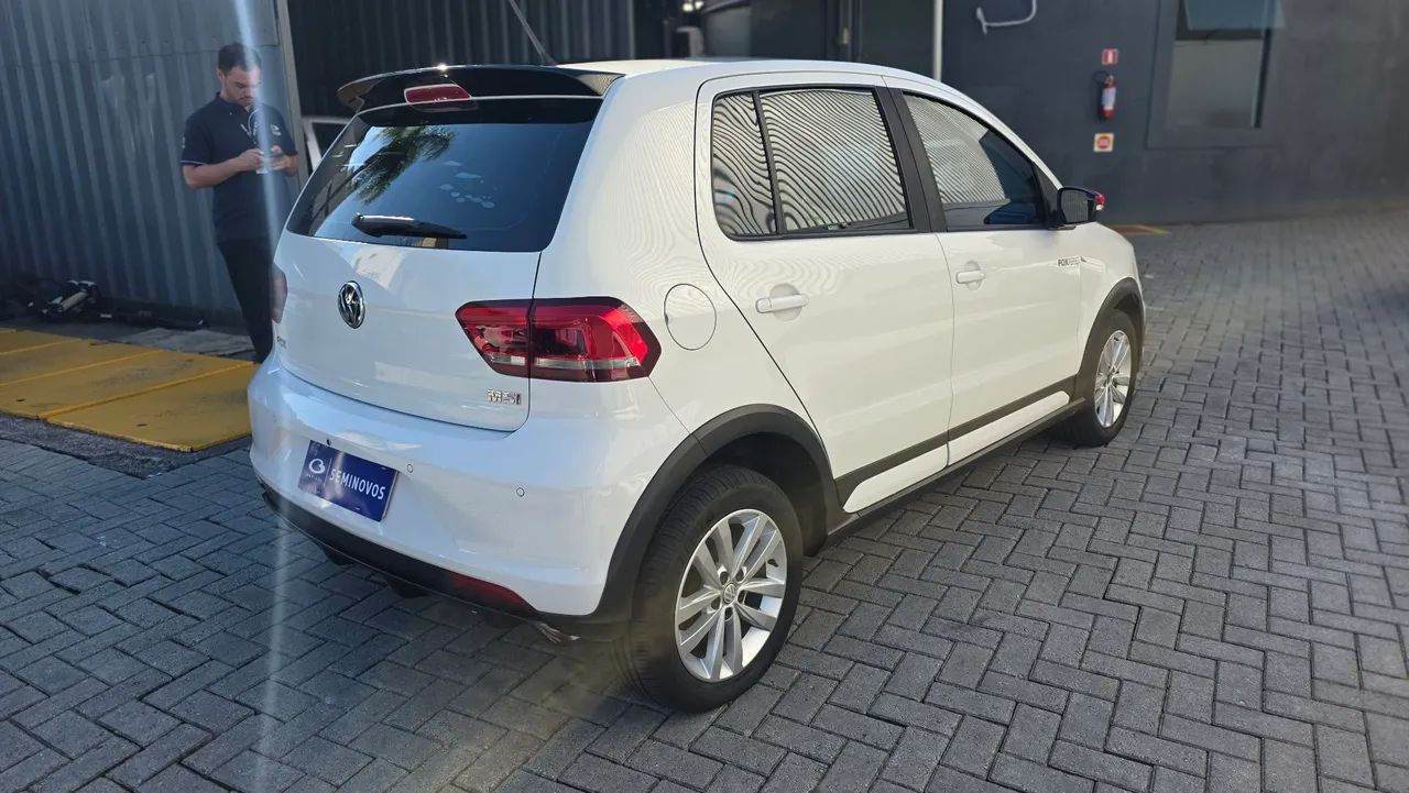Volkswagen Fox Pepper 1.6 Flex 16V 5P 2016 - Foto 5