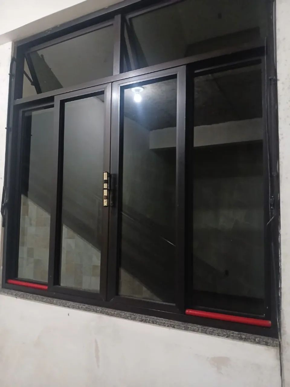 Alugo casa com 2 quartos  ( 800 reais ) - Foto 2