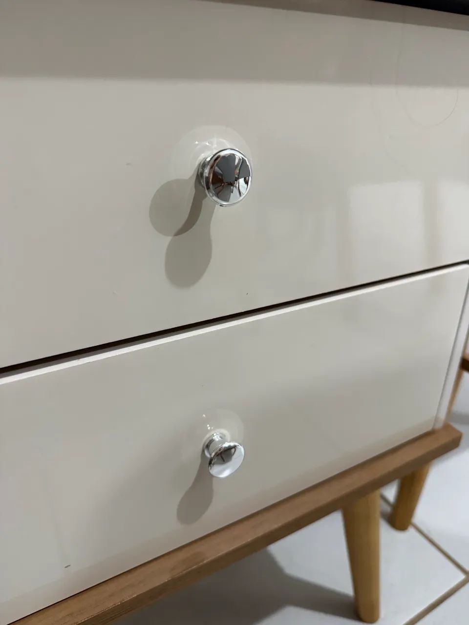 Mesa de cabeceira de cama  - Foto 5