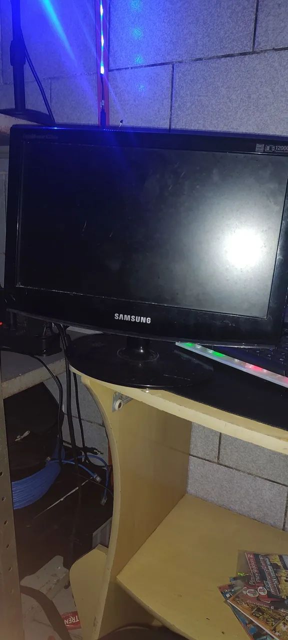 Monitor Samsung VGA - Foto 2