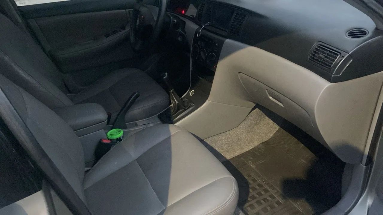 Toyota Corolla XLI 1.6 16V 110cv Mec. 2003 - Foto 5