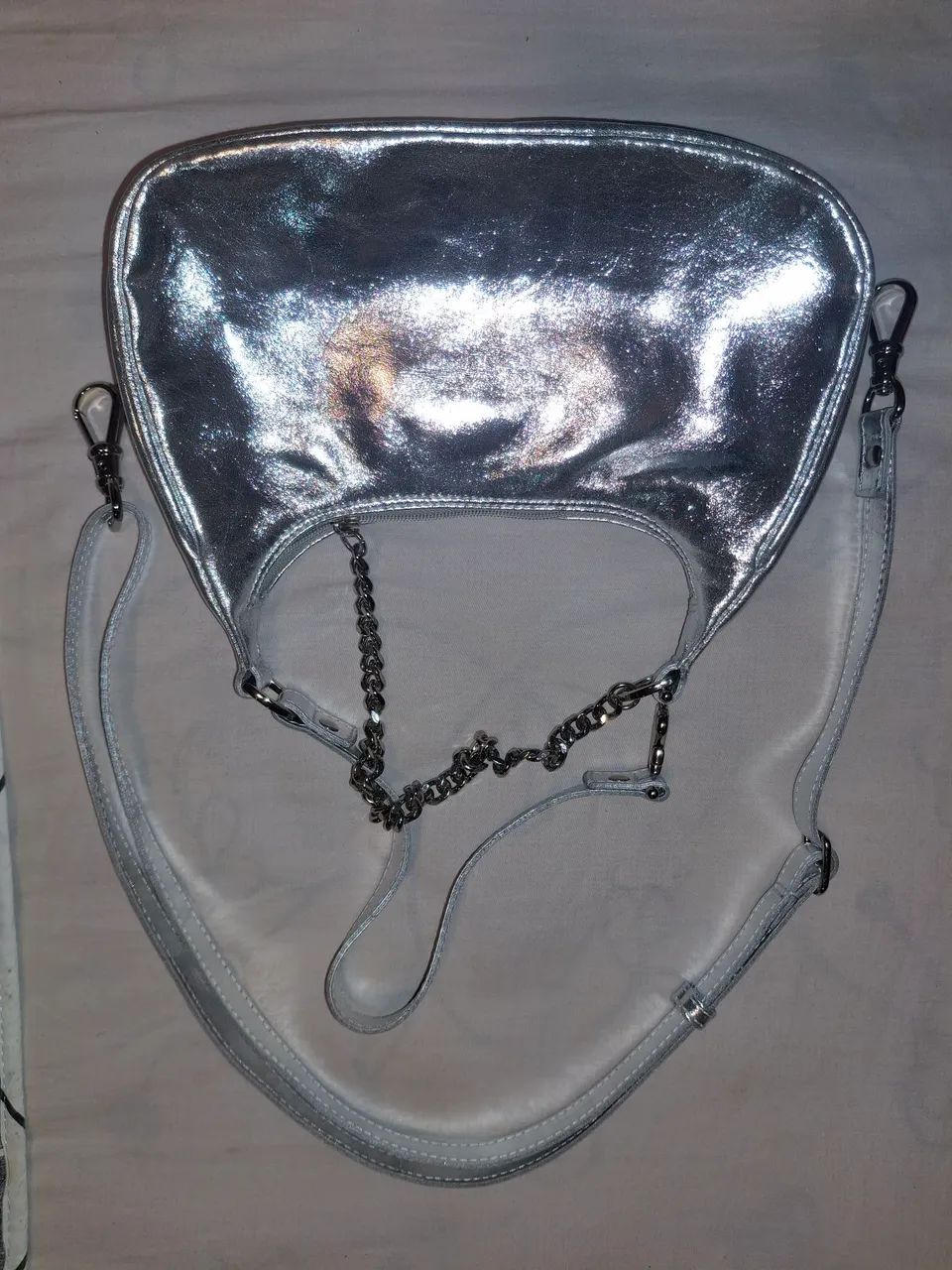Bolsa Carmem Steffens em Couro Prateada NOVA
