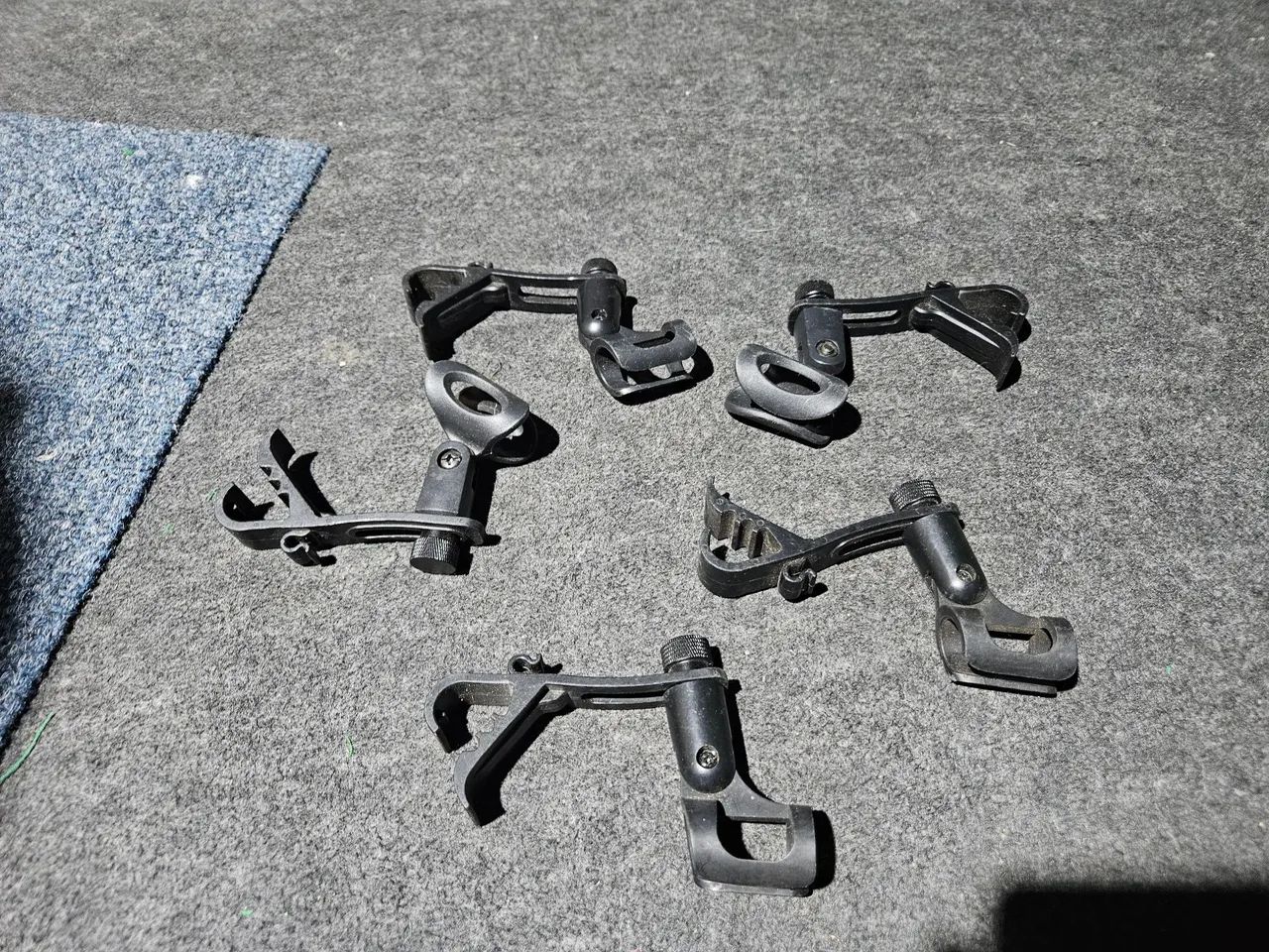 Suporte de microfone para bateria - Foto 2
