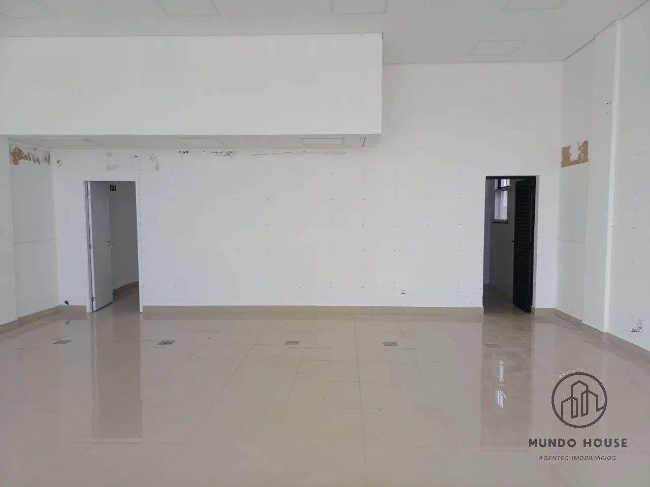 Imóvel Comercial em Alphaville 1 - Alta Visibilidade e Localização Premium - Foto 4