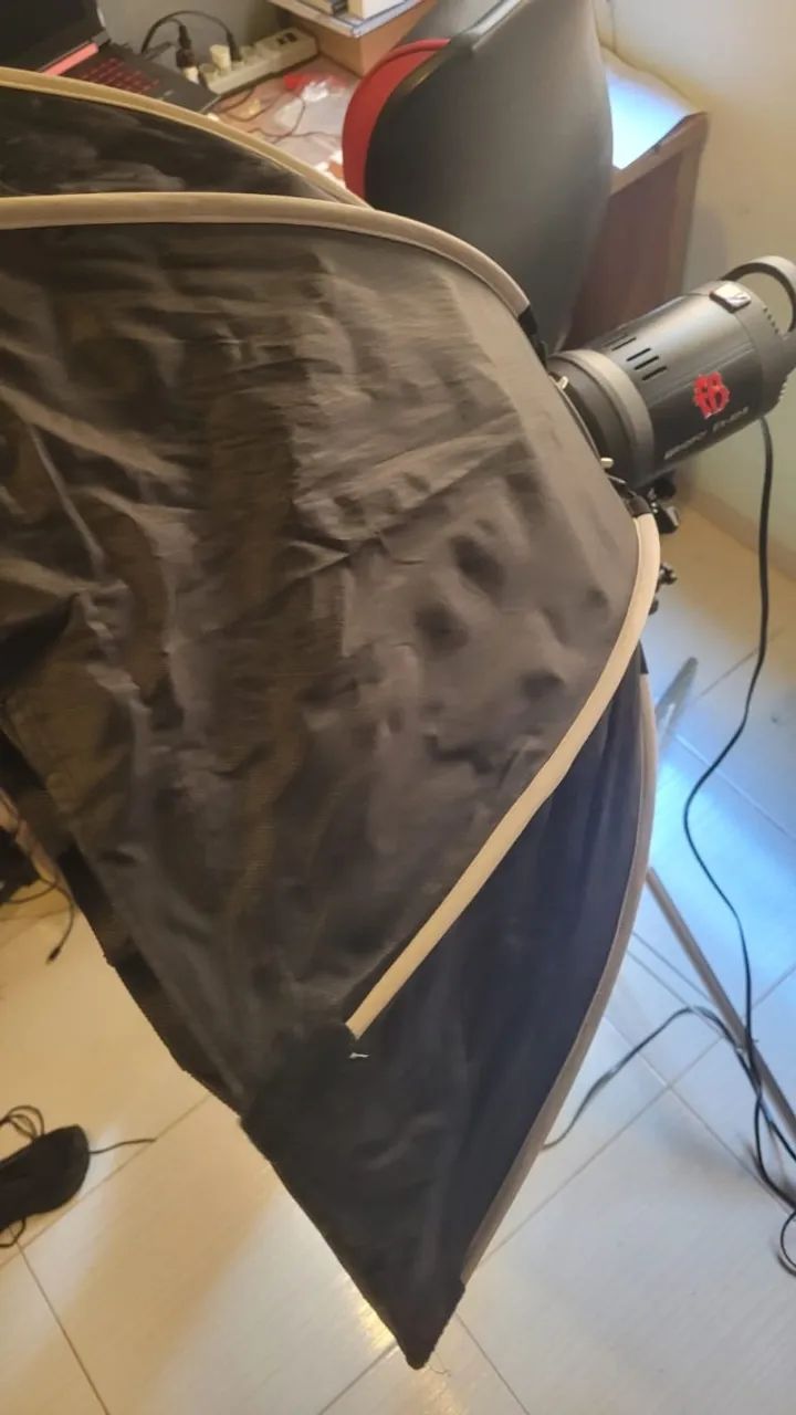 Kit Completo Iluminação de Estúdio | LED com controle + Octabox com grid + Tripé - Foto 4