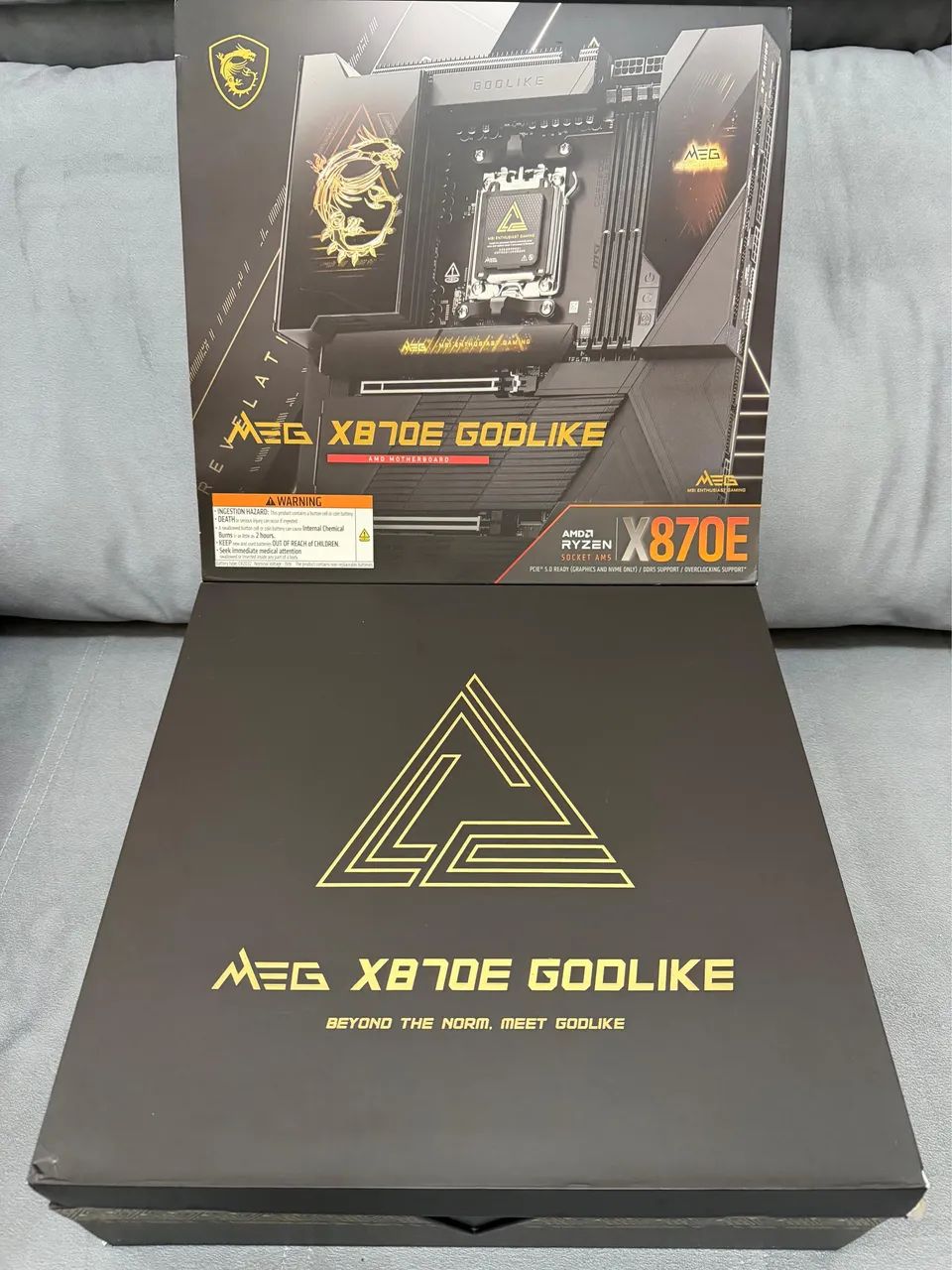 Placa mãe MSI MAG x870e GODLIKE - AM5