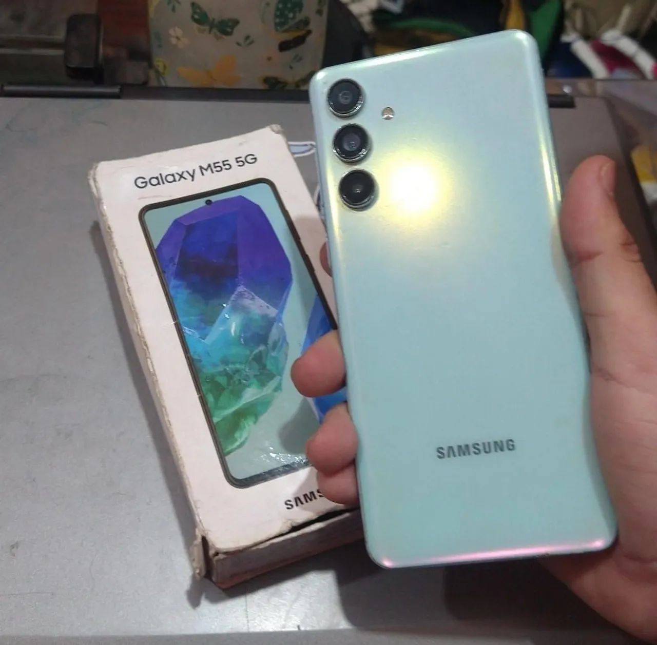 Celular Samsung Galaxy M55 256gb com caixa