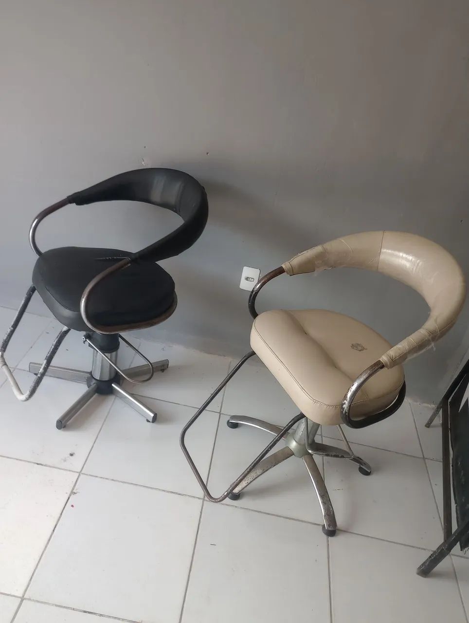 móveis de barbeiro e ar condicionado  - Foto 2