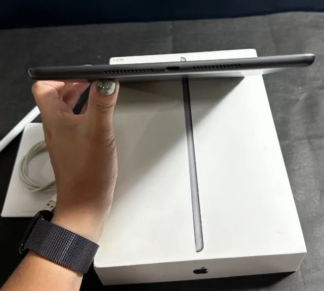 iPad 7ª Geração 32GB Space Gray Completo na Caixa - OLX Pay - Faço Troca e Parcelo 18x  - Foto 2