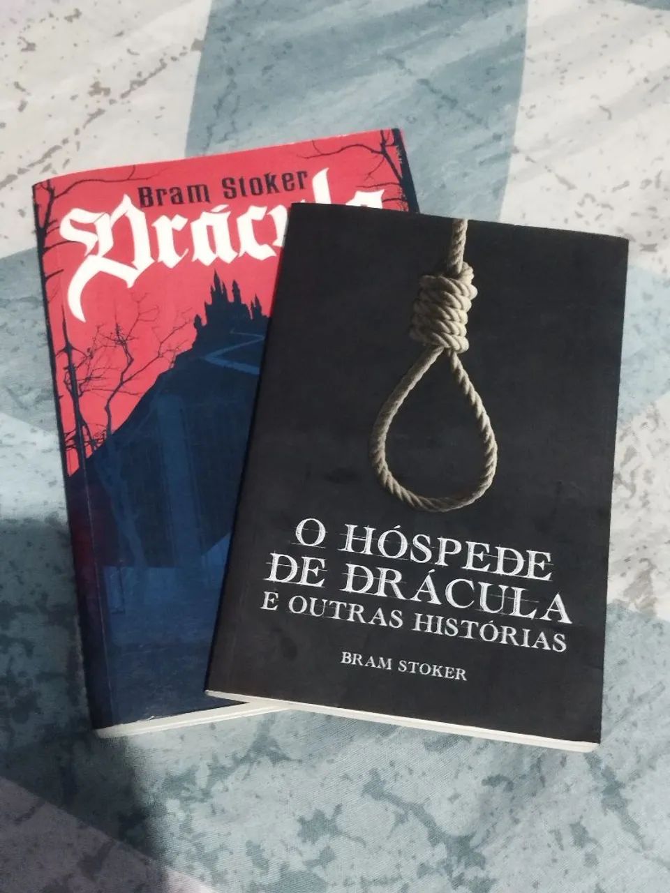 Livros desapego - Drácula de bram Stoker - Foto 4