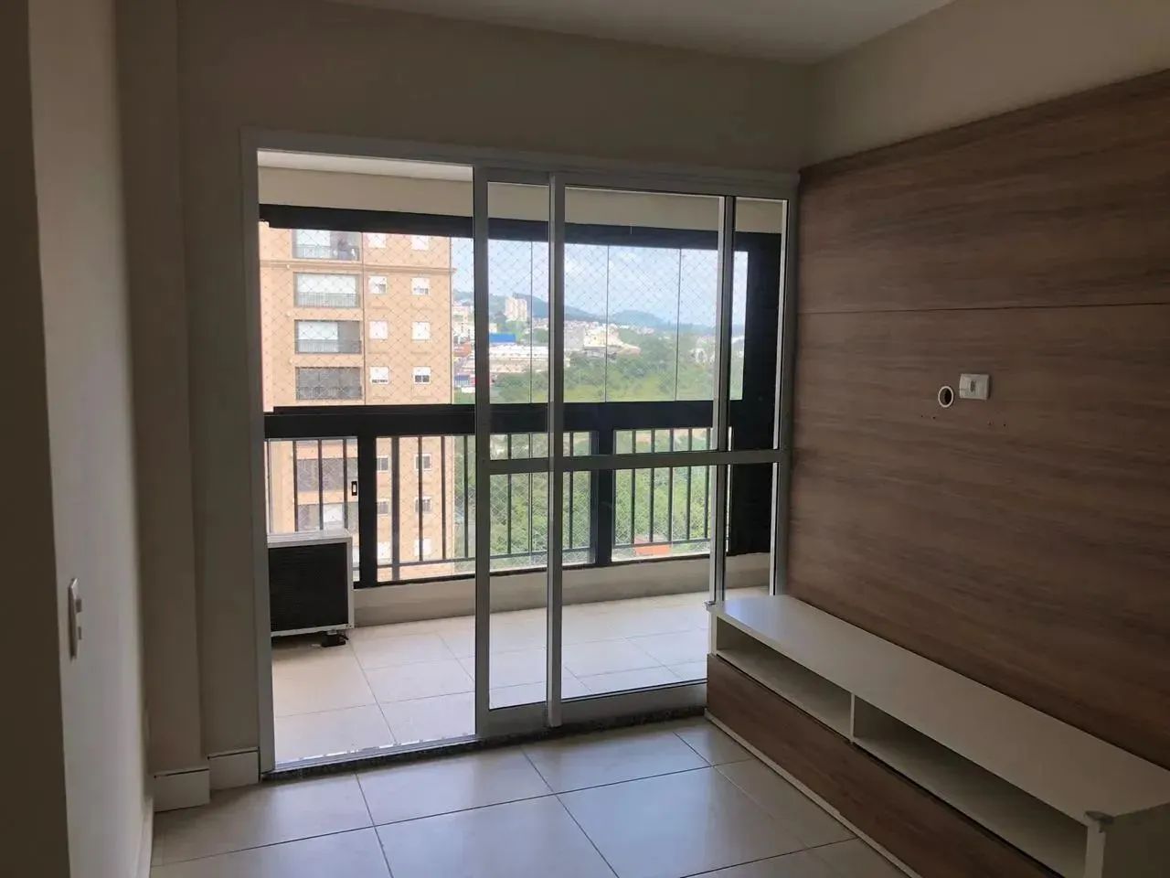 Imóvel para aluguel tem 65 metros quadrados com 2 quartos em Alphaville Empresarial - Baru