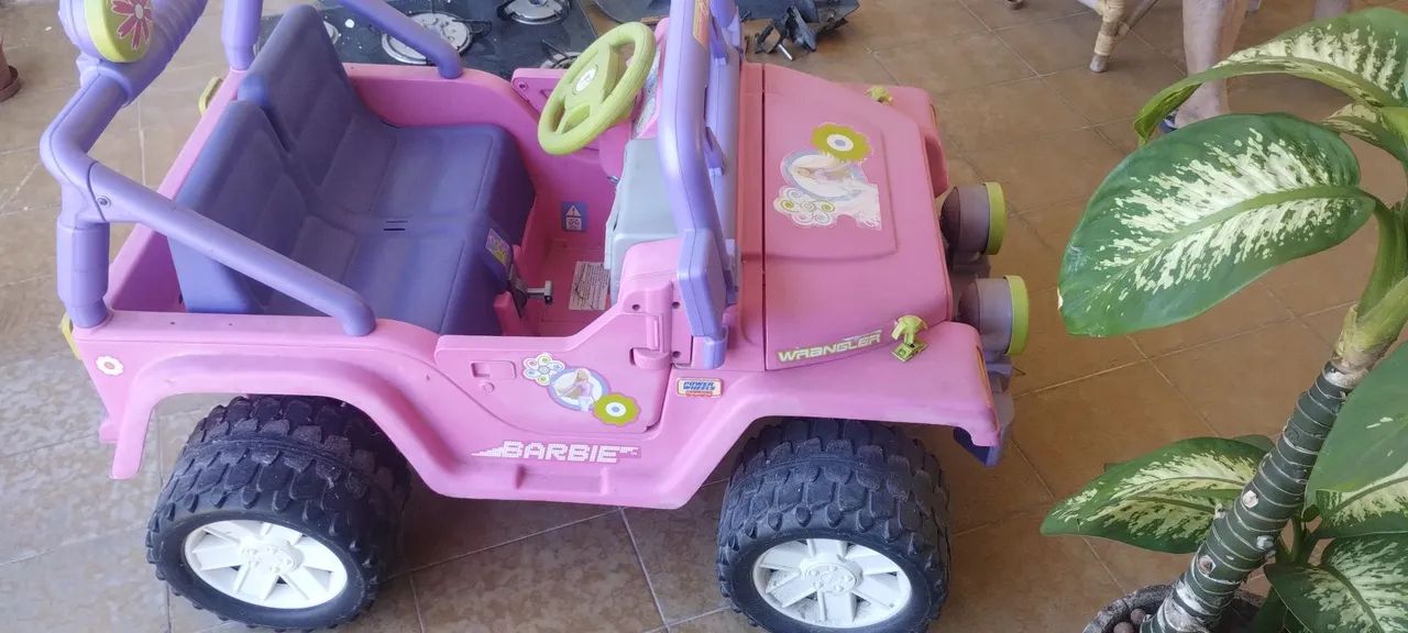 Jeep Wrangler Barbie infantil - Foto 3