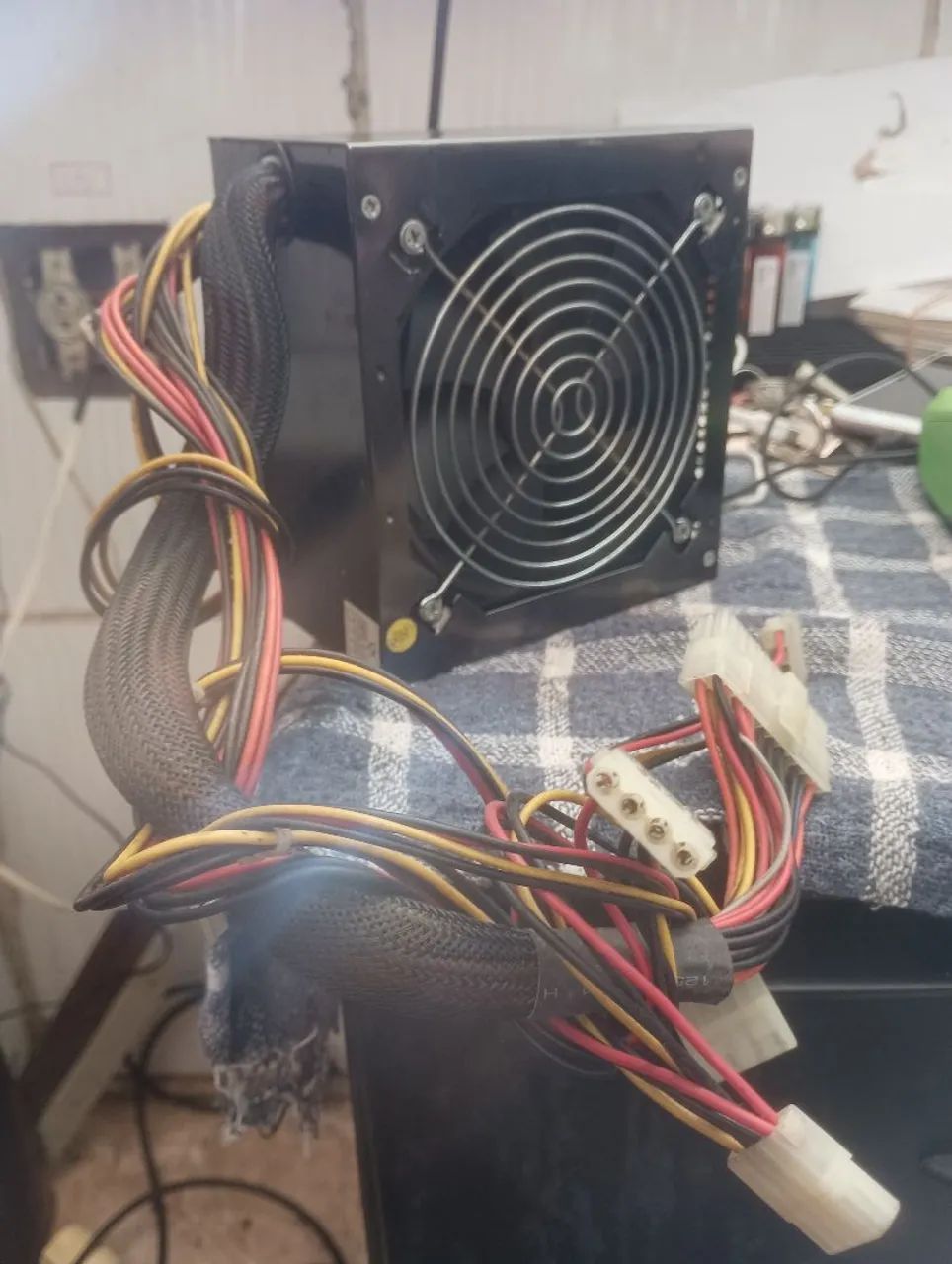 Fonte atx 500 w funciona normal  - Foto 2