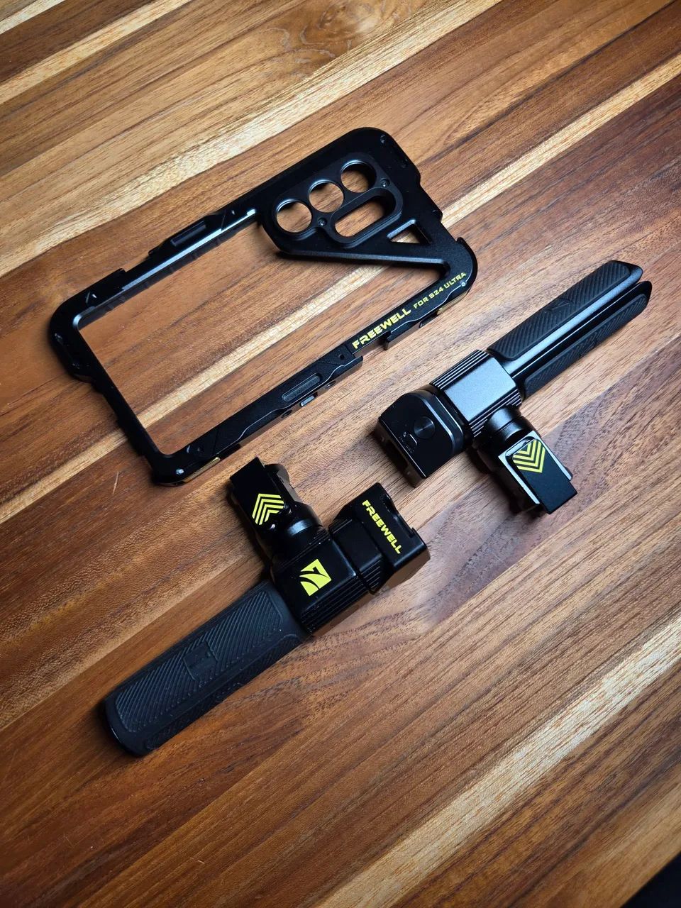 Cage S24 Ultra Freewell