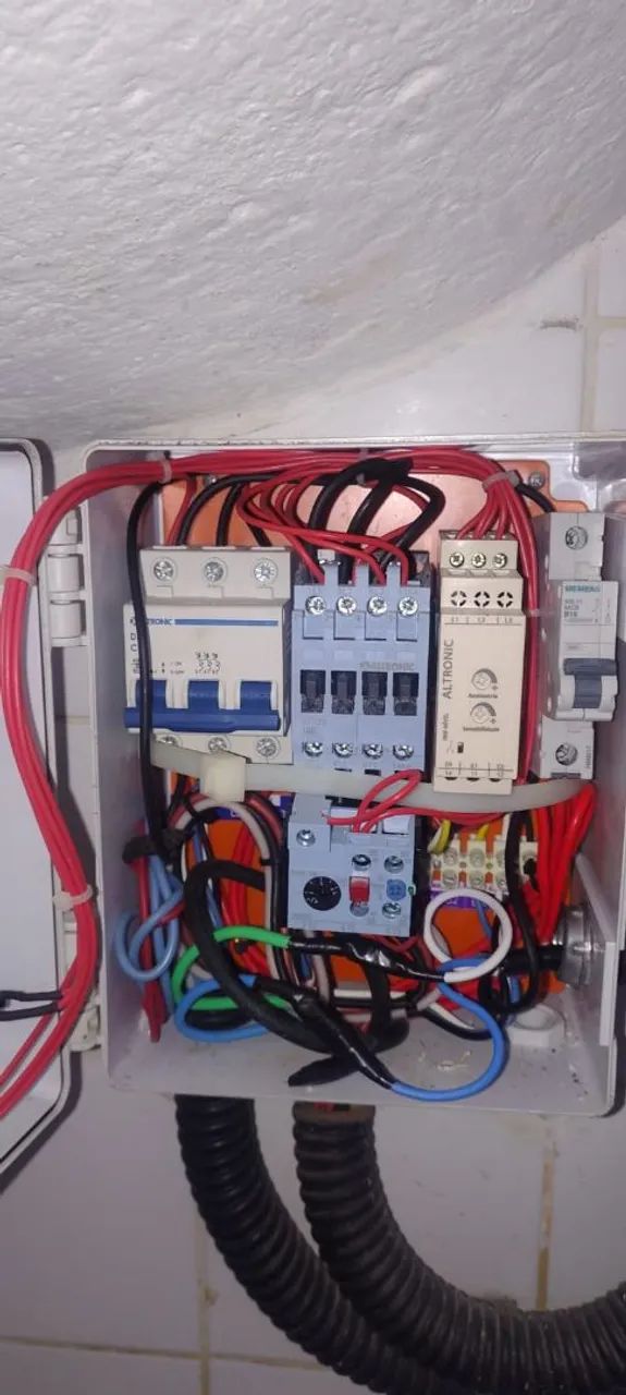 Serviços eletricos - Foto 2