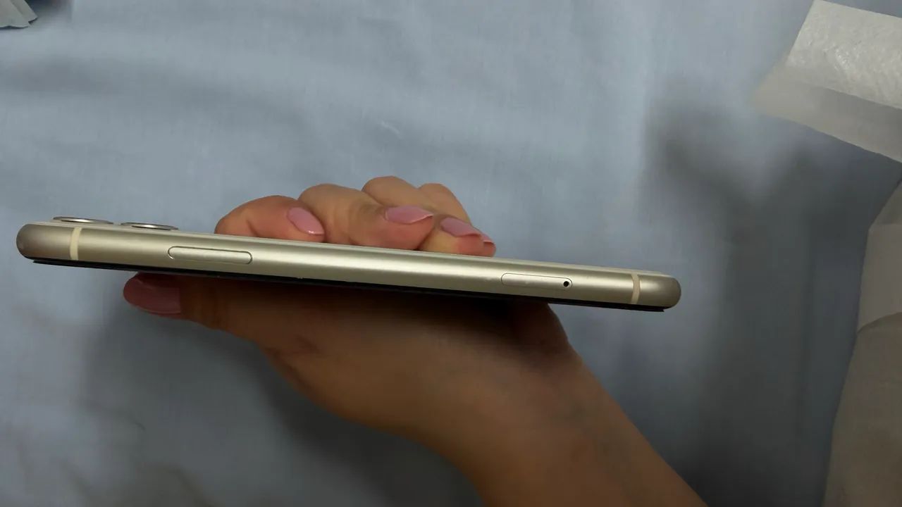 iPhone 11  - Foto 4