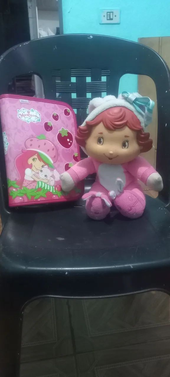 Fichário e bebe Moranguinho 