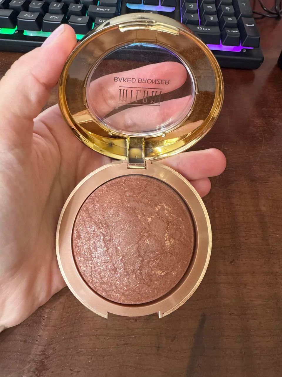 Pó bronzeador Baked Bronzer Milani - Foto 2