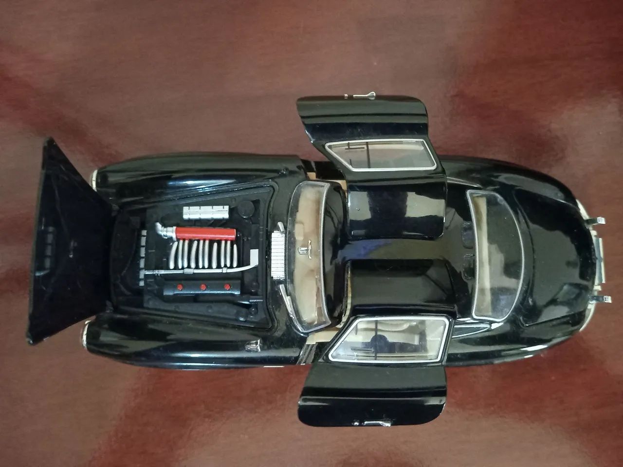 Miniatura mercedes sl 300 - peça de coleção - Foto 2
